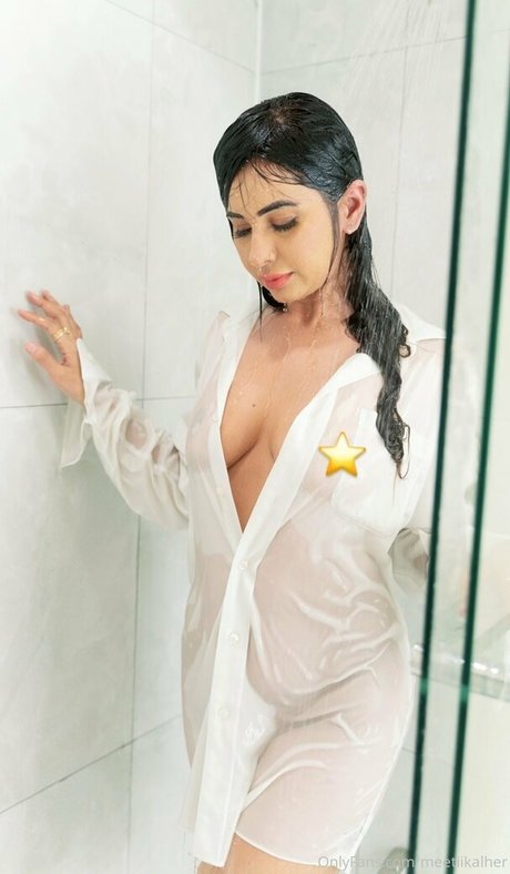 Meeti Kahler model top galleries