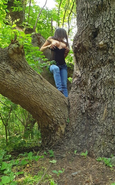 Sassymehh erotic actress pictures