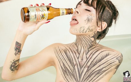 Tinta Nankin beautiful actress pics