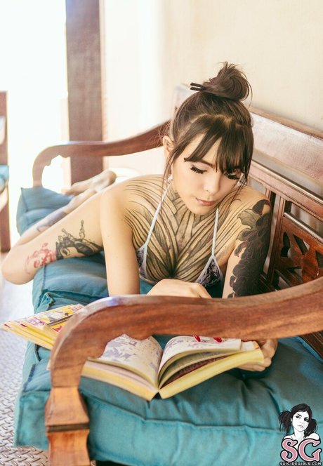 Tinta Nankin adult model archive