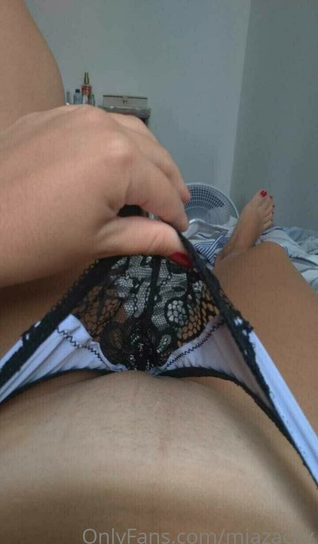 Mia Zacky perfect pornstar galleries