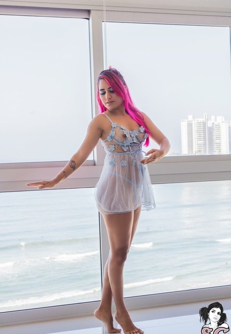 Cayra Suicide pornographic actress picture