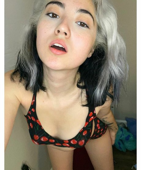 Jackieemuah nudes model archive