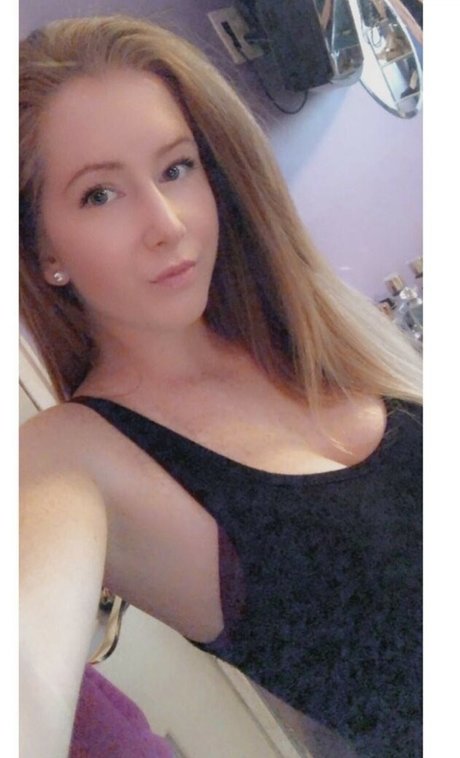 Shannan Kitterle naked star img