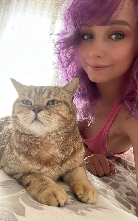 Moonychka star hot image