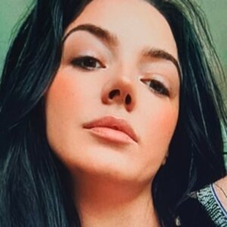 Looks By Lyla star naked image