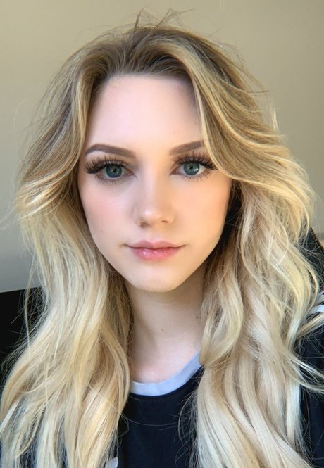 Kimcella beautiful pornstar archive