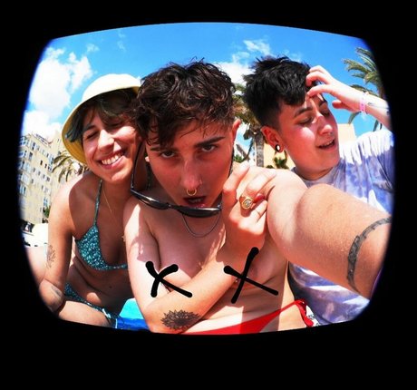 Laubrasil exclusive model pictures