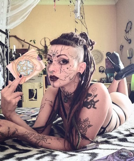 Bastet Beast pornstar exclusive pic