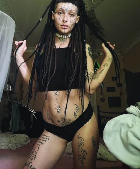 Bastet Beast pornstar hd pic