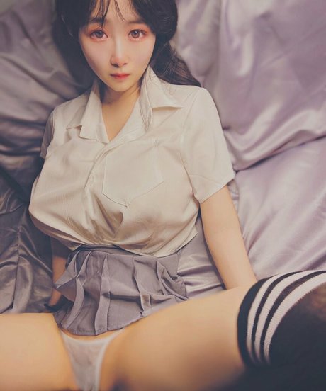 Katty Tuntun high quality star galleries