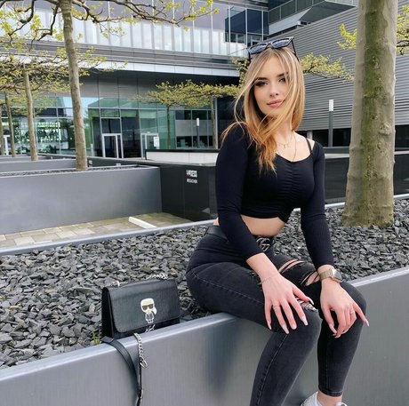 LetsNastja beautiful actress photos