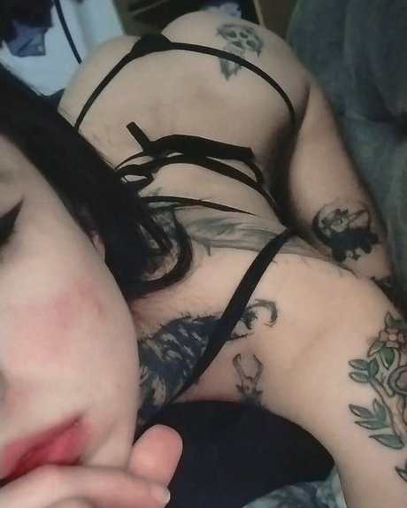 emmyan purr star erotic image