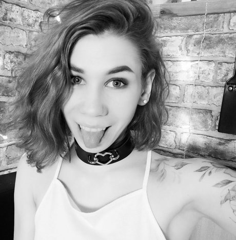 Rock it Kelly model pornographic gallery