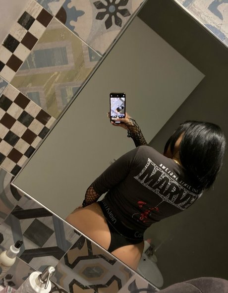 Morenamore pornstar adult picture