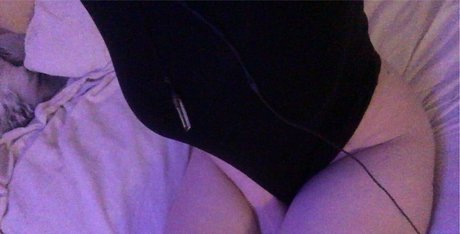 Aliendaddyo star sex pic