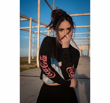 Cinthya Carmona pornographic model pic