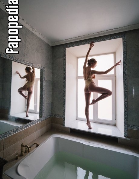 aemillin best pornstar gallery