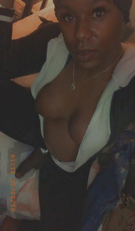 TheRealTsJuicy pretty model pics