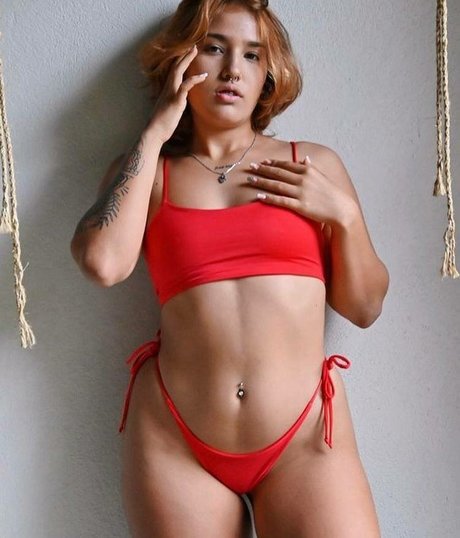 Victoria Escala sex actress photos