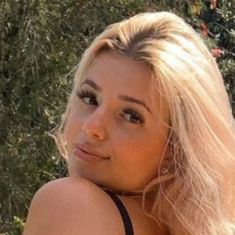 Carol Scaccia model pretty images