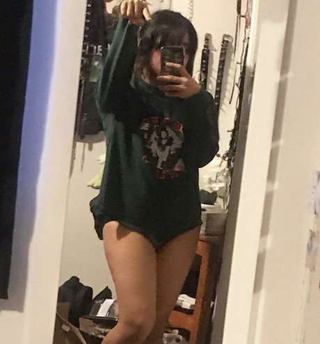 urcutesygf star erotic photo