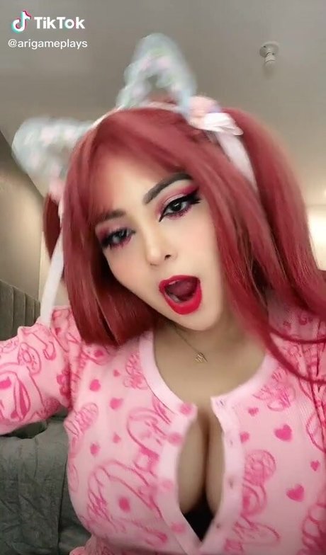 AriGameplay pornstar best image