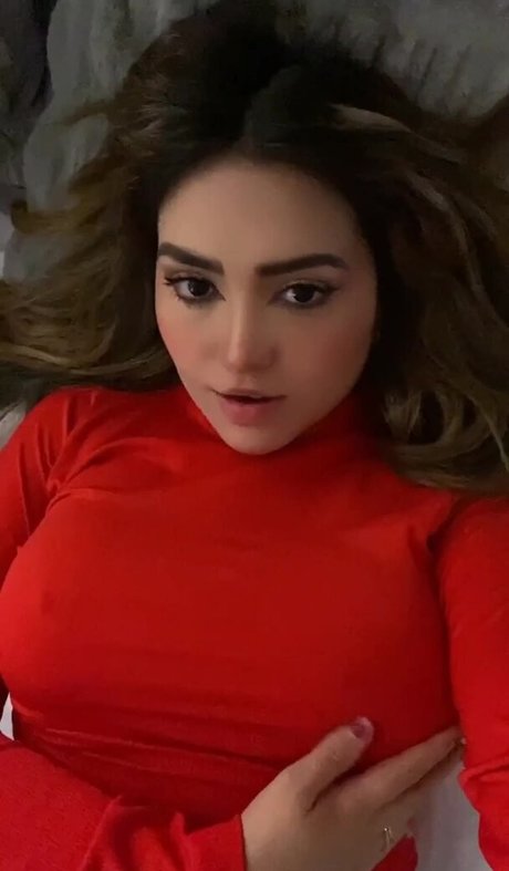 AriGameplay model pornographic gallery