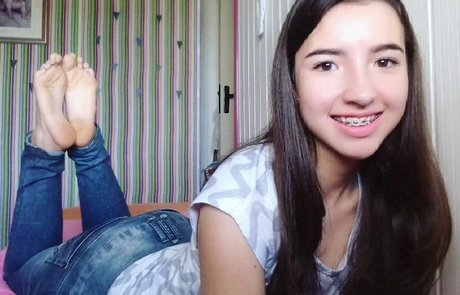 Rapha Feet hd actress galleries