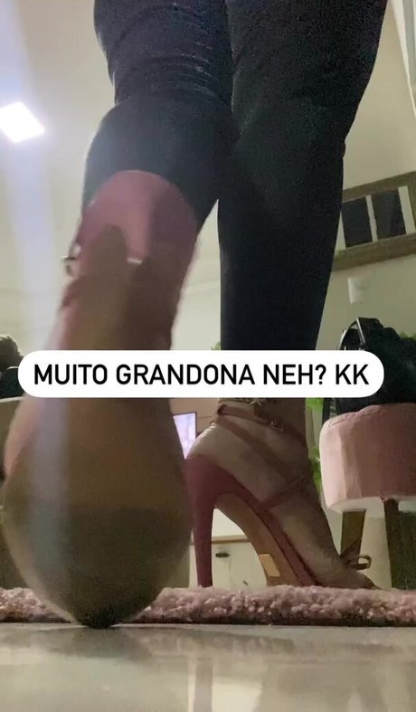 Dayane model top img