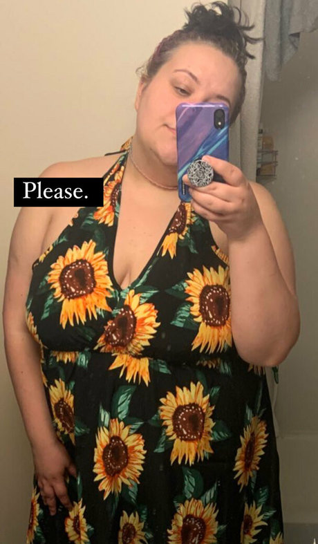 collzorgs pornstar nude photo