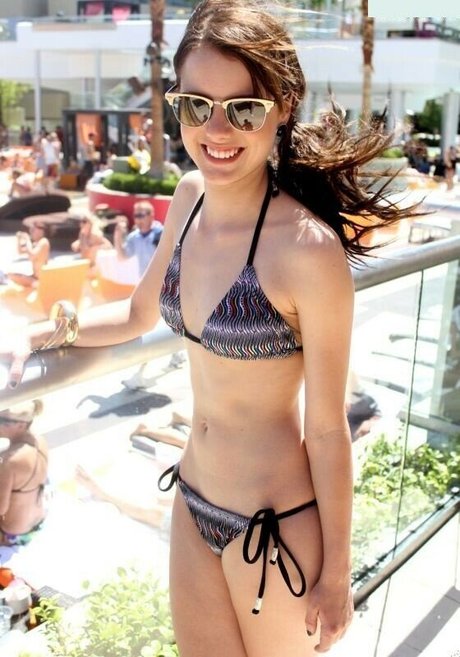 Laura Slade Wiggins porn actress pic