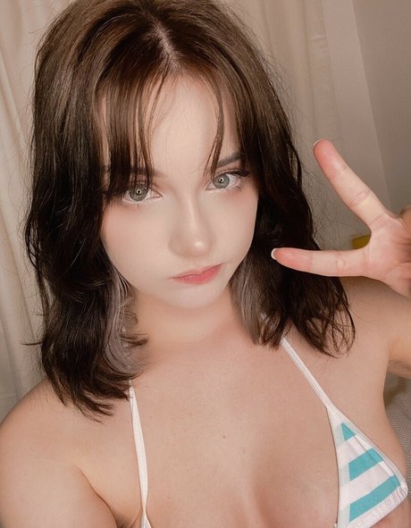 katieuhiguess pornstar pretty image