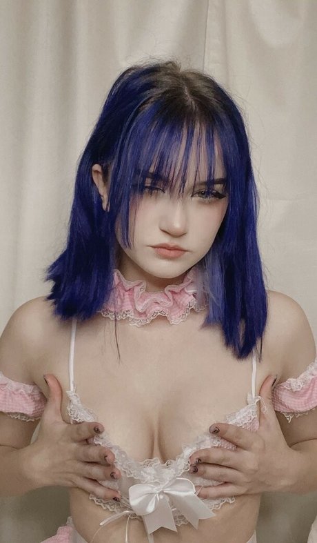 katieuhiguess pretty actress photos