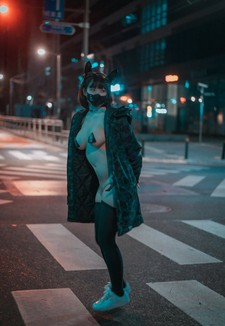 Djawa Jenny adult model galleries