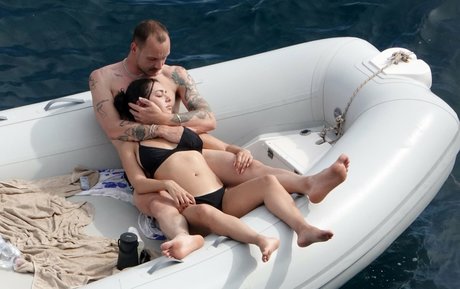 Charlie XCX pornstar adult img