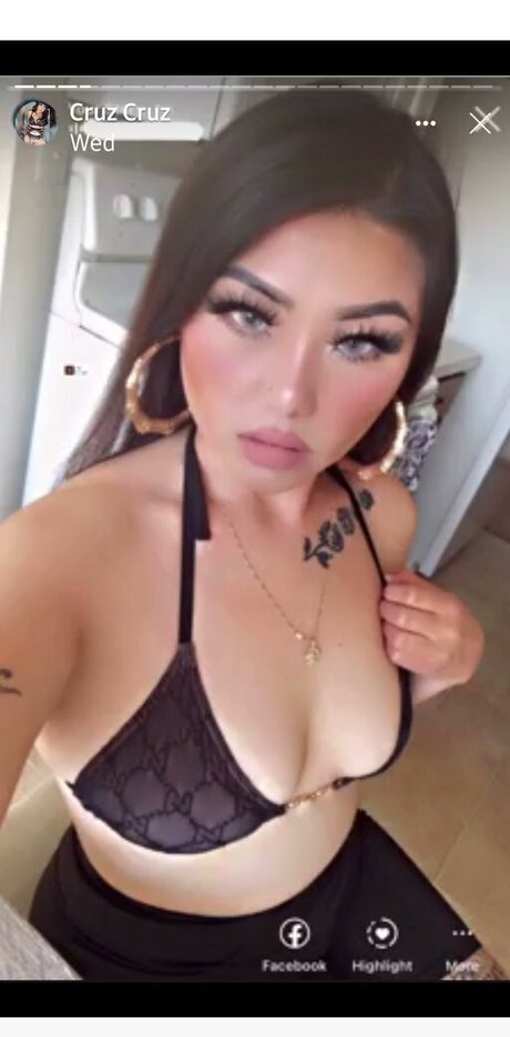 Cruz Cruz porn star picture