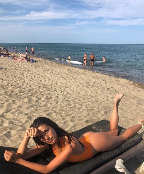 Alice Llenas free pornstar photos