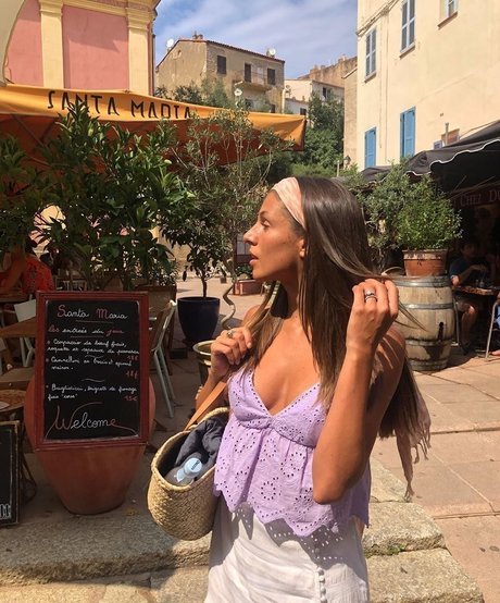 Alice Llenas hd pornstar gallery