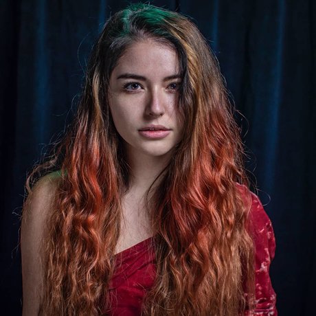 Autumn Farrell erotic star photos