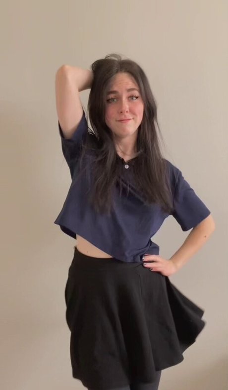 Olivia Evenstar nude pornstar image