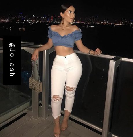 FeetByJo pornstar hot photos