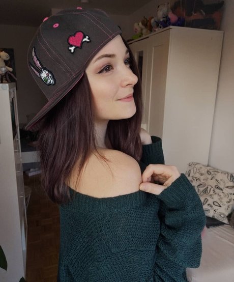 rainbowf0x model adult img