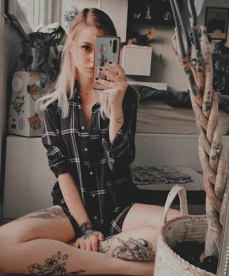 rainbowf0x Profile pic