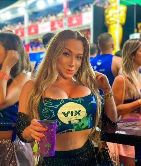 Karen Pretti beautiful star archive