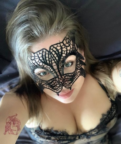 Horror Tori pornstar sexy galleries