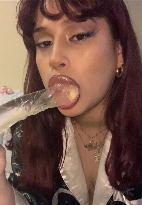 LaMoneyDiosa star exclusive photos