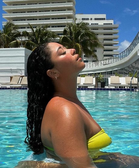 Stormiray star porn gallery