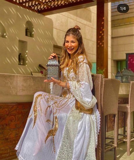 Malak Koura art star photos