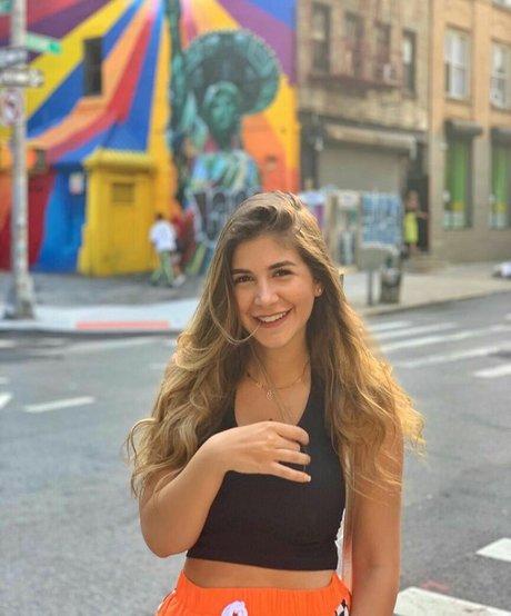 Malak Koura free star images